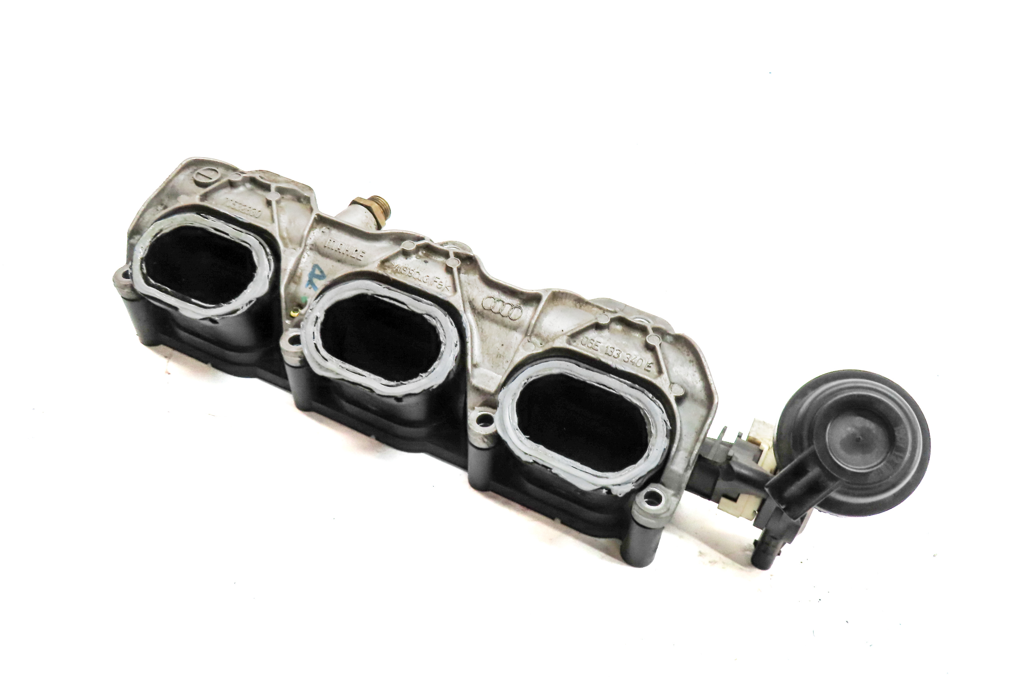 12-17 AUDI A6 A7 Q5 S5 SQ5 (C7 4G8 B8 8T 8R) RIGHT INTAKE MANIFOLD DIFFUSER RAIL — exact item pictured
